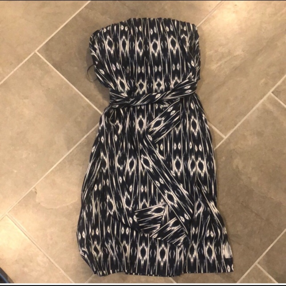 Athleta ikat strapless summer dress with pockets!